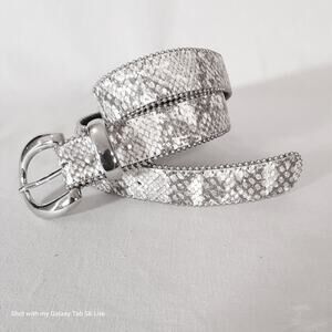 A, Brod Metallic Shimmer Animal Print Belt Womens M-L Waist Silver Tones